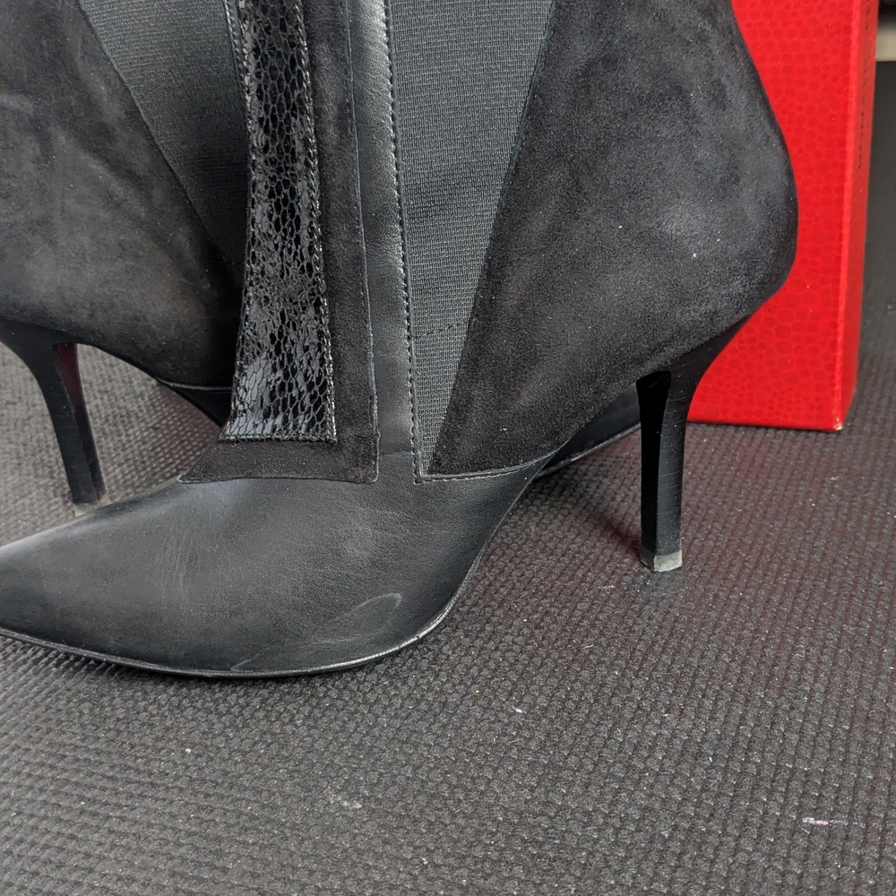 Donald J. Pliner Black Heeled Boots